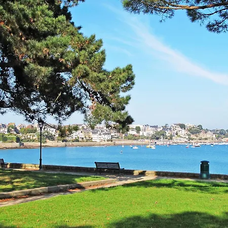 Vakantiehuis Le Dauphin By Interhome Dinard
